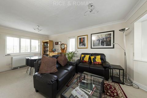 2 bedroom apartment for sale, Camel Grove, Kingston Upon Thames KT2