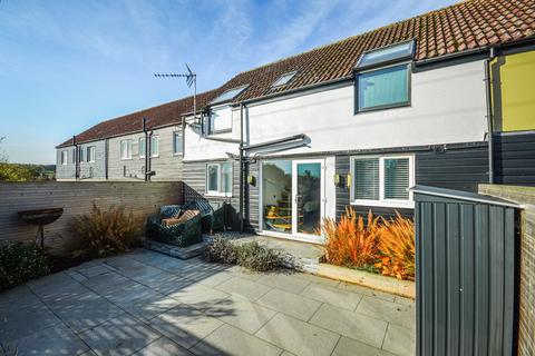 3 bedroom terraced house to rent, South Creake