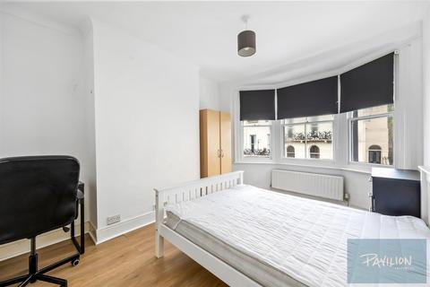 6 bedroom house share to rent, Roundhill Crescent, Brighton