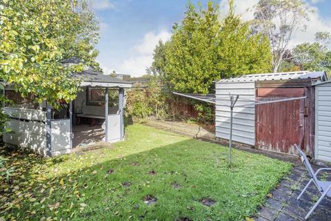 undefined, Chaucer Drive, Buckinghamshire HP21