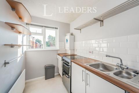 undefined, Tanyard Close, Horsham, RH13