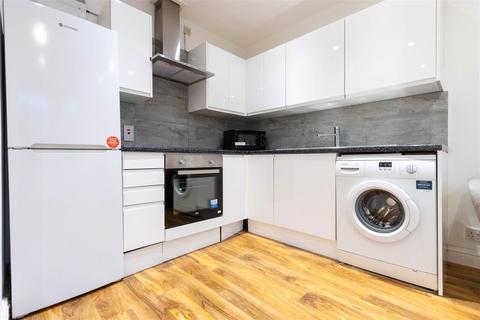1 bedroom apartment to rent, Edgware Road, Little Venice, W2