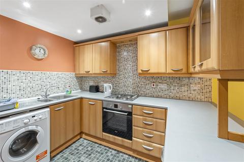 2 bedroom apartment to rent, Windsor House, Mauldeth Road West, Chorlton Cum Hardy