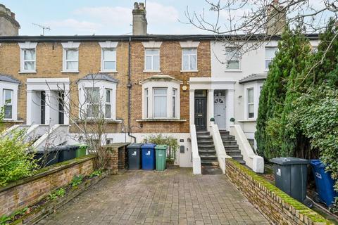 3 bedroom flat to rent, Lower Boston Road, Hanwell, London, W7