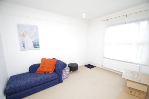 undefined, Queens Road, Watford, WD17