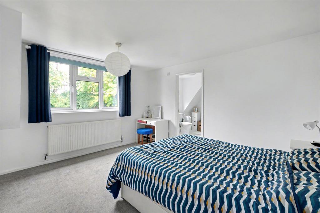 Bedroom 1 1.jpeg
