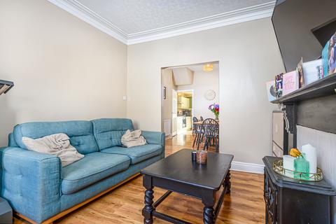 3 bedroom end of terrace house for sale, Summergangs Road, Hull HU8