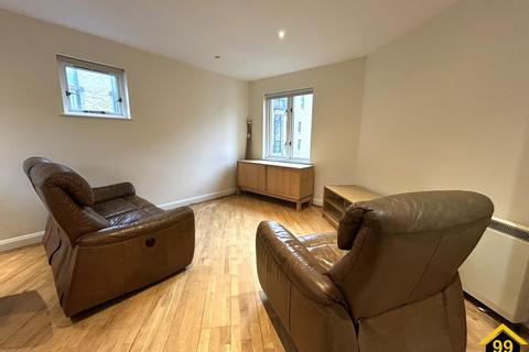 3 bedroom apartment for sale, Kempton Court, London, E1