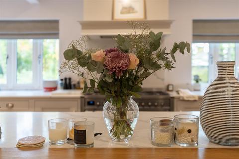 undefined, Cambridge Road, Thundridge SG12