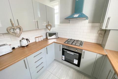 undefined, Albany Road, L7 8RG,