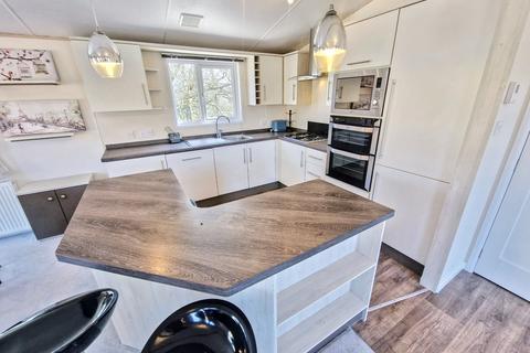 undefined, Orchard Lakes, Winkleigh EX19