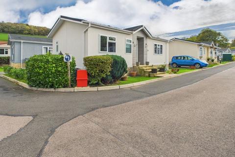 undefined, Lea Villa
