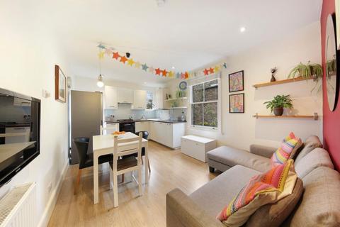 undefined, Litchfield Gardens, London, NW10