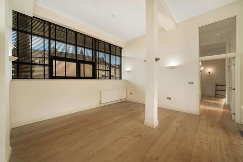 3 bedroom flat to rent, Villiers Road, Willesden, NW2