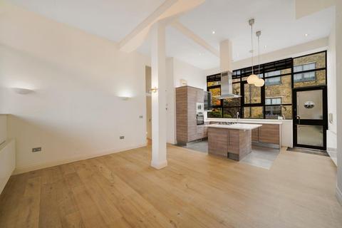 3 bedroom flat to rent, Villiers Road, Willesden, NW2