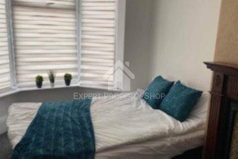 undefined, *ROOM AVAILABLE*Potter Street, Worksop