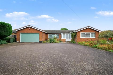 undefined, West End, Long Whatton LE12