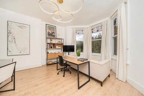 Mowbray Road, London NW6