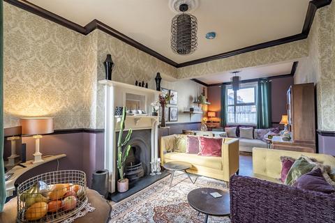 3 bedroom townhouse for sale, Lower Darnborough Street, York YO23
