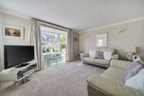9 Shelley Close, Coulsdon, CR5 2LT