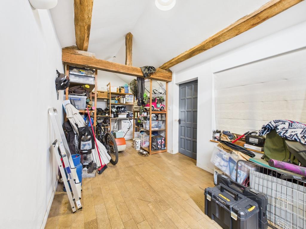 Outbuilding