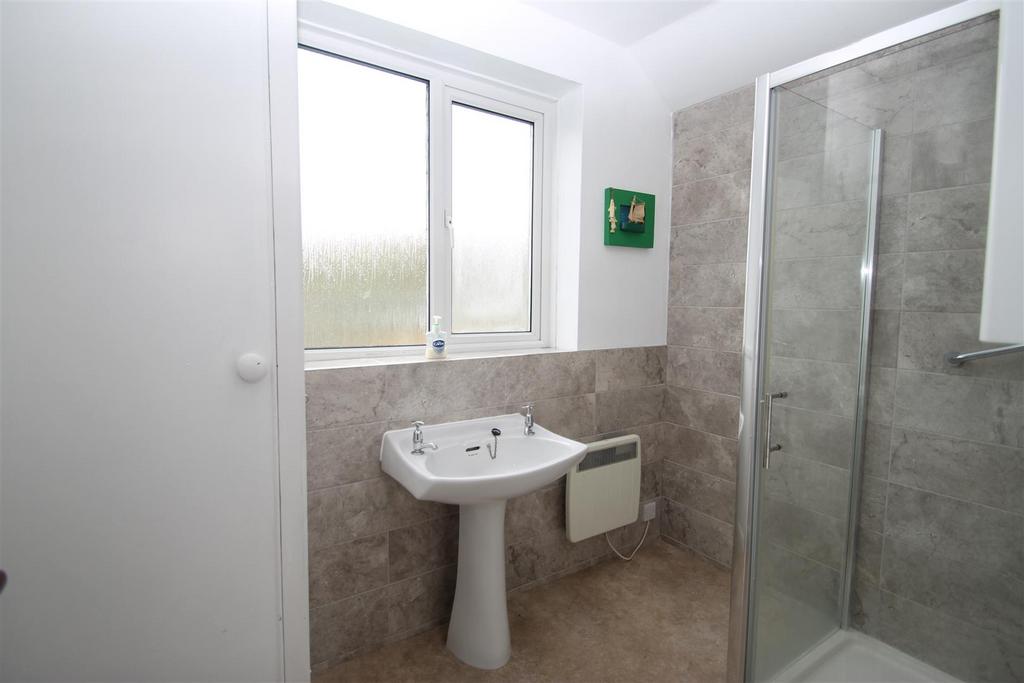 Shower room.JPG