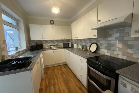2 bedroom semi-detached house for sale, Heol Y Gors, Ammanford SA18