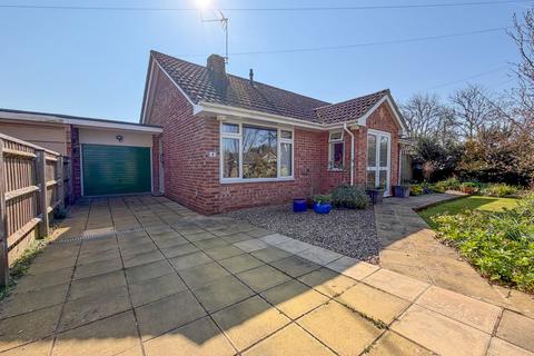 3 bedroom bungalow for sale, Manor Ride, Brent Knoll, Highbridge, Somerset, TA9