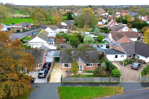 3 bedroom bungalow for sale, Manor Ride, Brent Knoll, Highbridge, Somerset, TA9