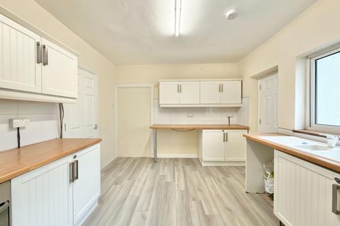 3 bedroom terraced house for sale, High Street, Pontypool NP4