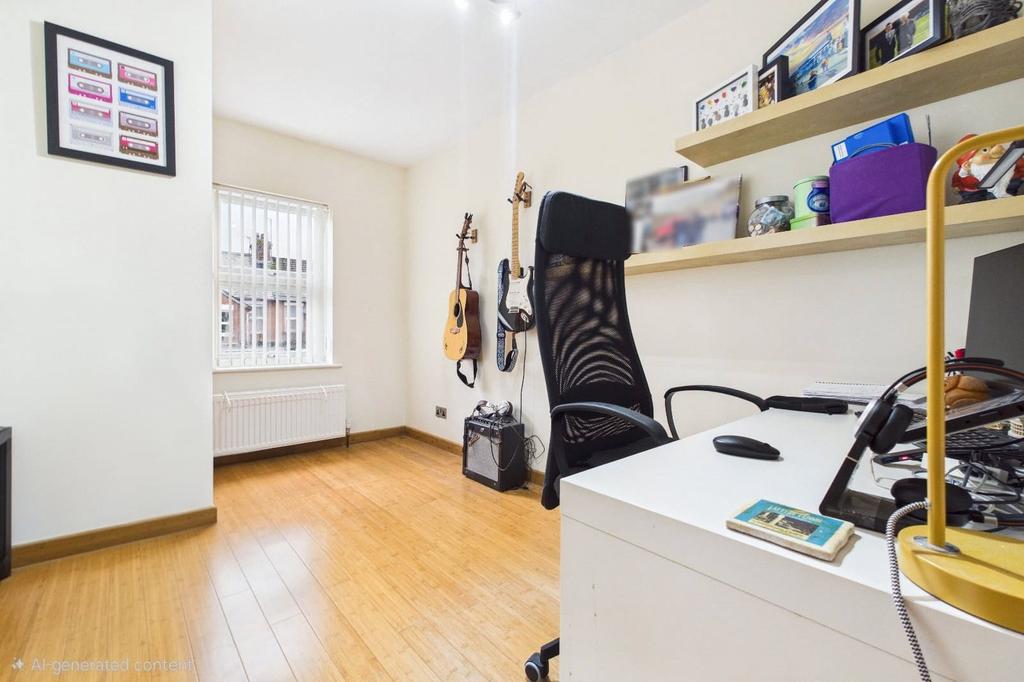 Bedroom/ Study
