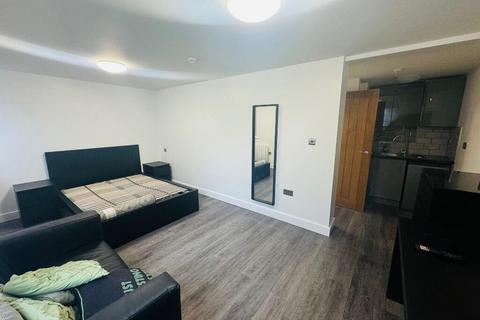 undefined, Cheapside, Luton, Bedfordshire, LU1 2HN