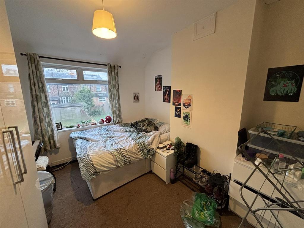 Rear Bedroom