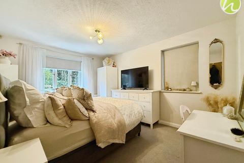 undefined, Ryde Drive, Stanford-Le-Hope, SS17