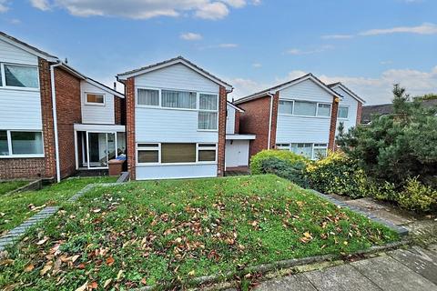 3 bedroom detached house to rent, Camden Road, Bexley, DA5