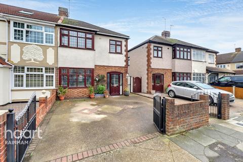 undefined, Brookway, Rainham, RM13 9HW