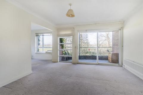 2 bedroom apartment for sale, Avebury Avenue, Tonbridge TN9