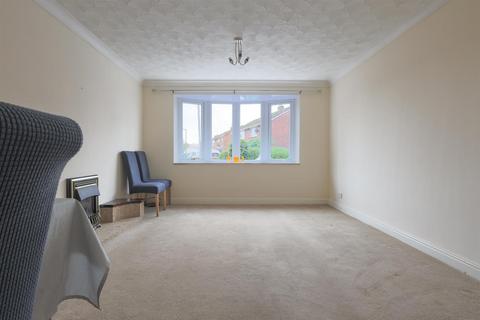 2 bedroom detached bungalow for sale, Elm Drive, Cheadle