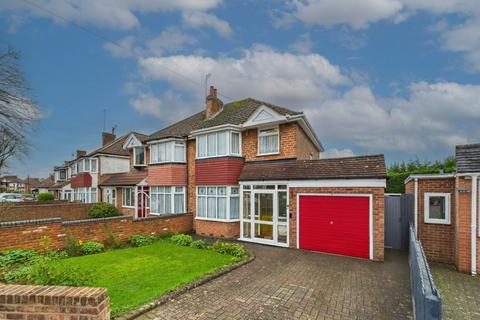 Kemshead Avenue, Birmingham, B31