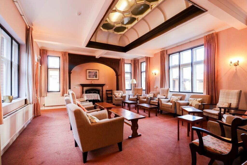 Communal lounge