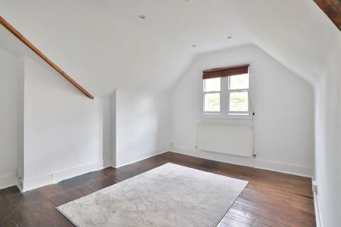 undefined, Kingston Hill, Kingston Upon Thames