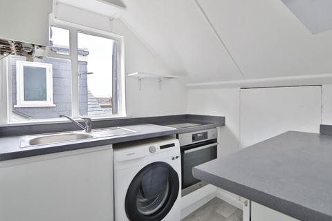 undefined, Kingston Hill, Kingston Upon Thames