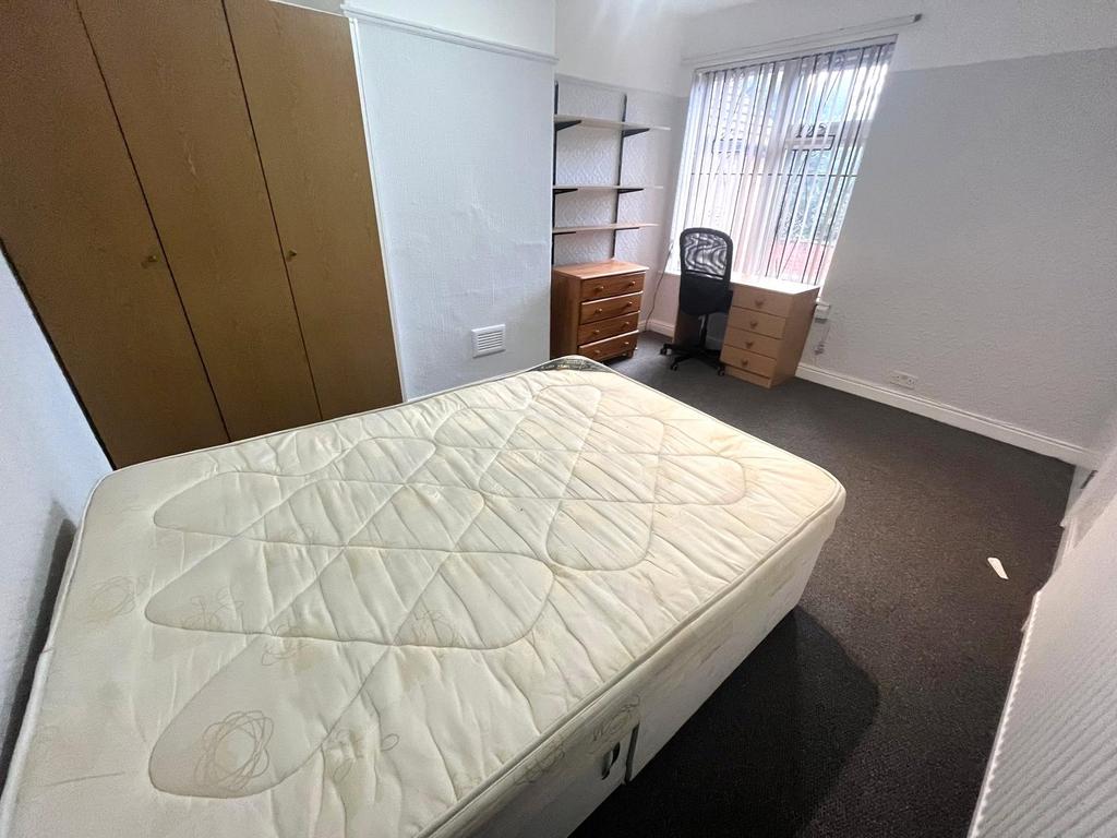Upstairs Bedroom 3
