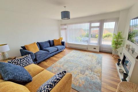 2 bedroom detached bungalow for sale, Scott Drive, Exmouth, EX8 3LF
