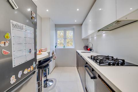 2 bedroom flat for sale, Brompton Park Crescent, Fulham, London