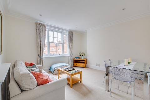 1 bedroom flat for sale, Gainsborough Mansions, Queen's Club Gardens, London