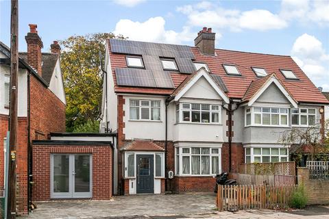 undefined, Uxbridge Road, Hampton Hill