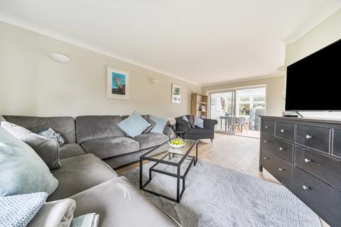 3 bedroom semi-detached house for sale, Queenhythe Road, Guildford GU4