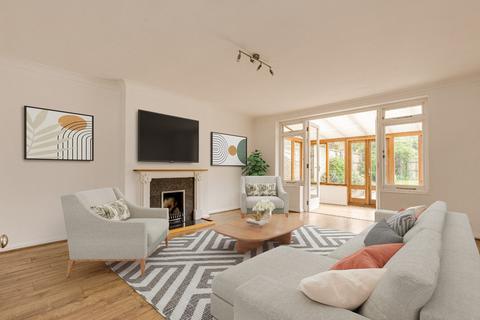 undefined, Montague Road, Richmond, Surrey