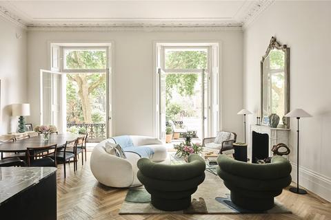 Courtfield Gardens, London, SW5